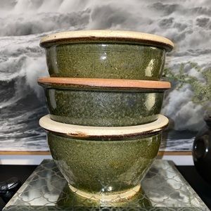 Set of 3 terra-cotta glazed bowls
